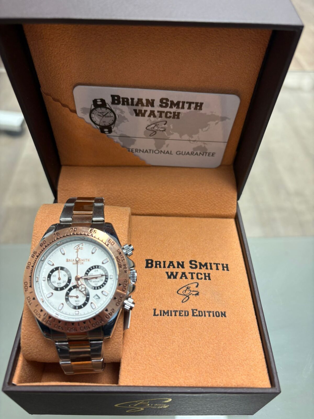 BRIAN SMITH Quarz-Chronographenuhr in limitierter Auflage