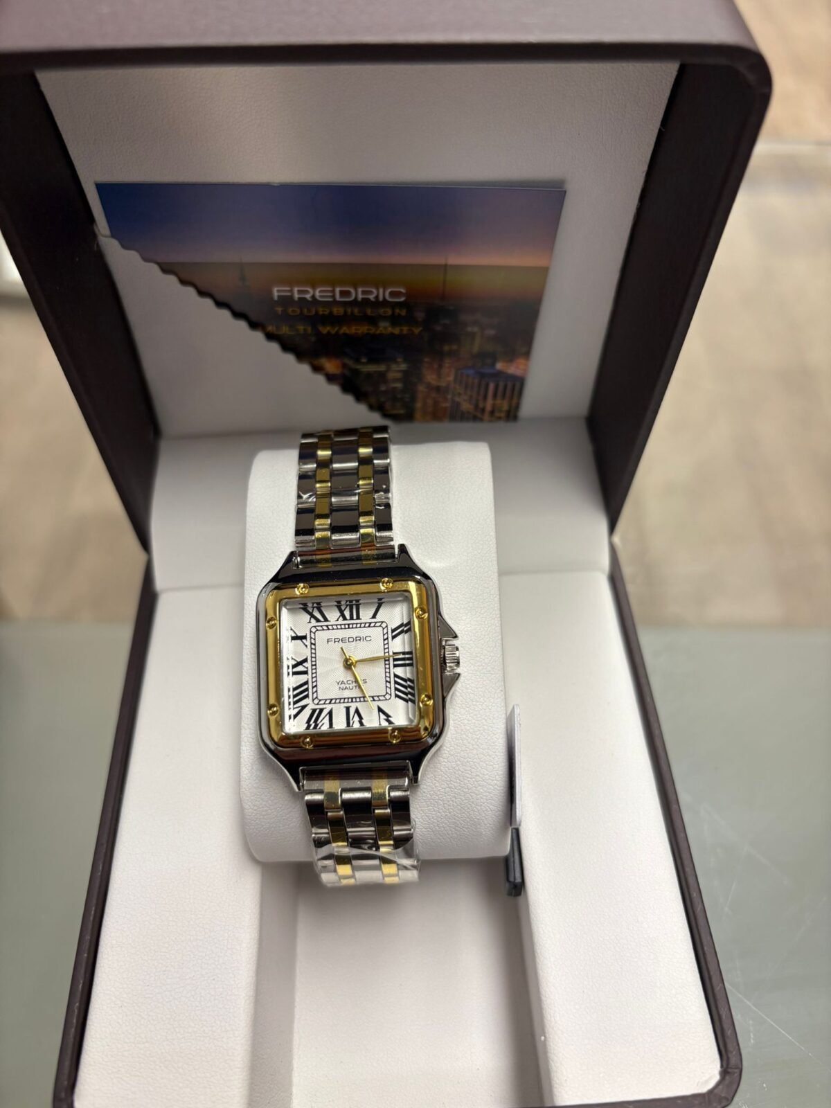 FREDRIC Quarz Edelstahl Zweifarbige Uhr